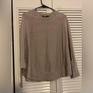 Daisy Fuentes Poncho Style Blouse Tan Women’s Size Large Long Sleeve